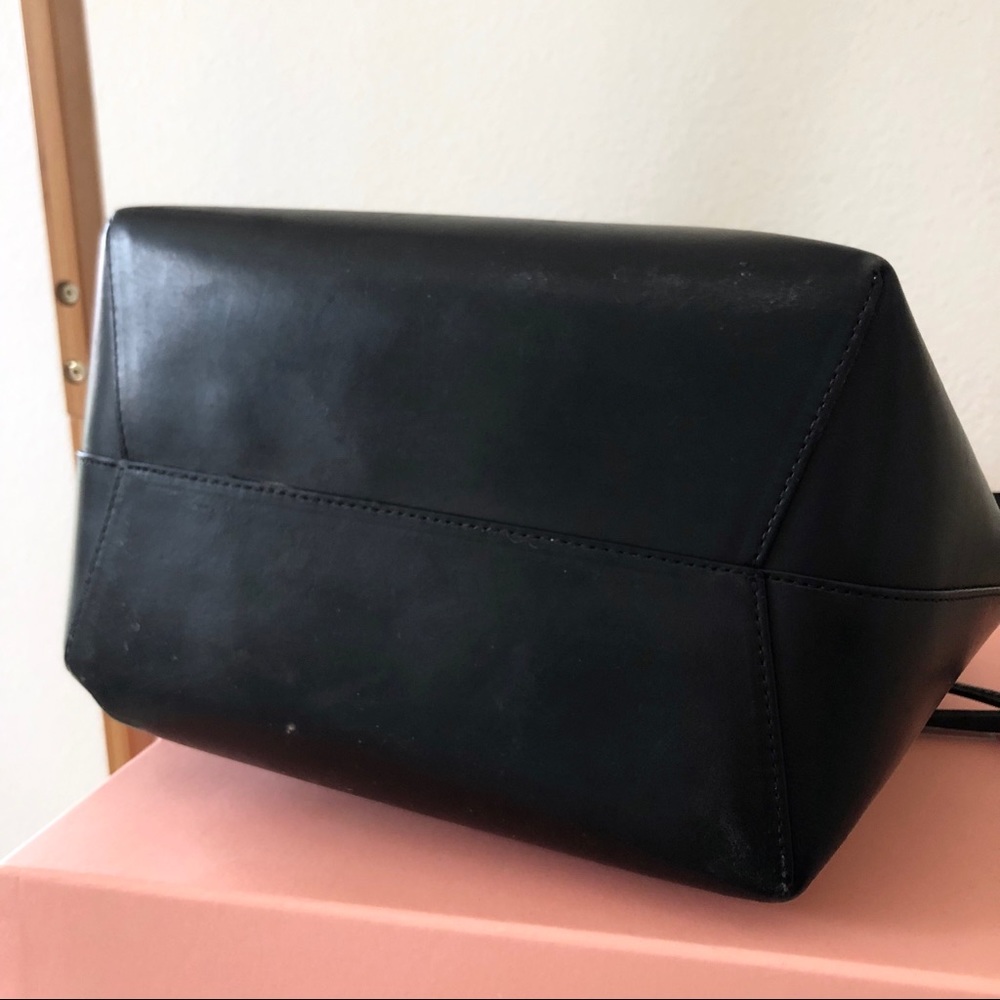Mansur Gavriel Black Leather Large Bucket Bag - Picture 4 of 8
